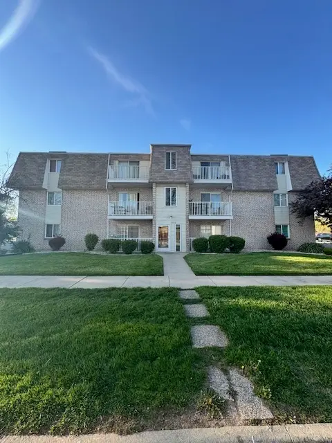 Address Withheld By Seller, Burnham, IL 60633