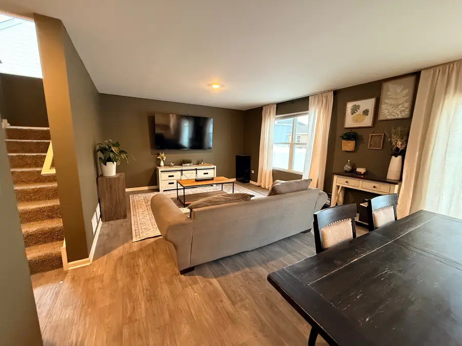 1208 Legacy Pointe Boulevard, Joliet, IL 60431 - #3