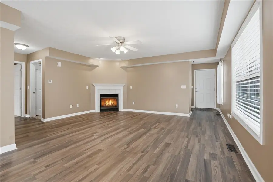 910 Gerike Way, Bloomington, IL 61704 - #3