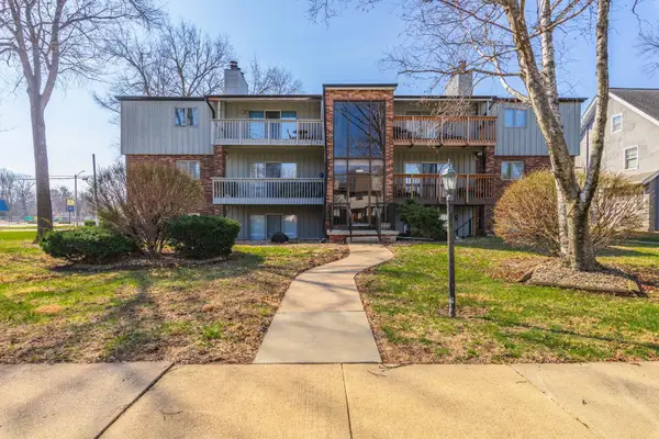 1111 E Jefferson Street #1, Bloomington, IL 61701