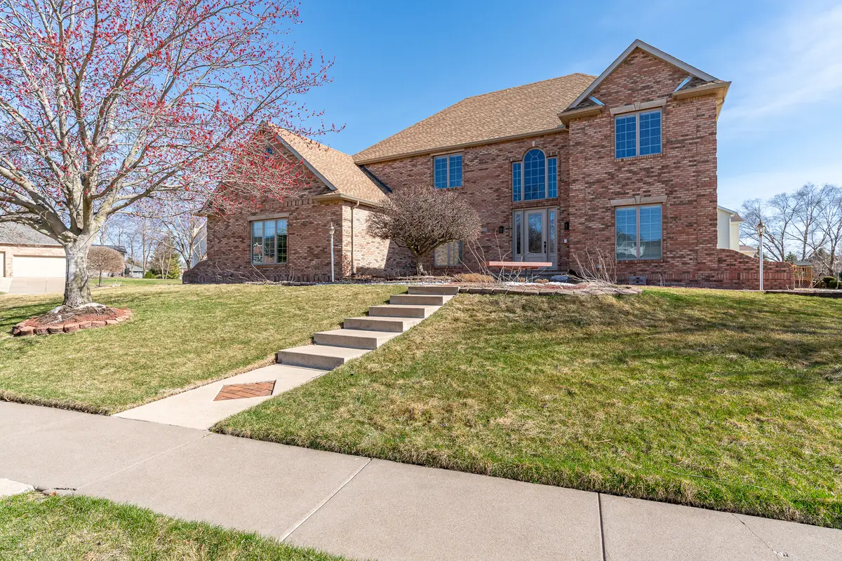 3755 E 61st Boulevard, Davenport, IA 52807 - #1