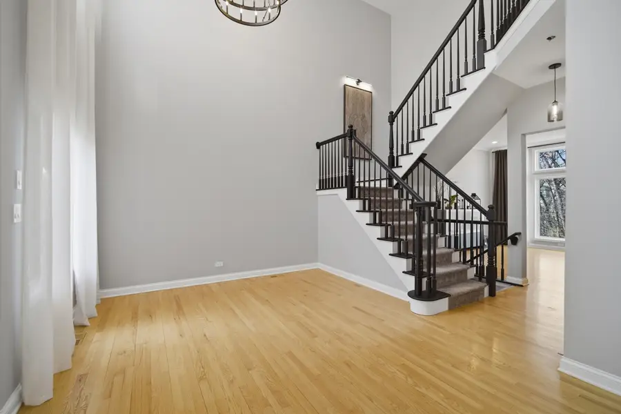 736 N Franklin Avenue, Palatine, IL 60067 - #2