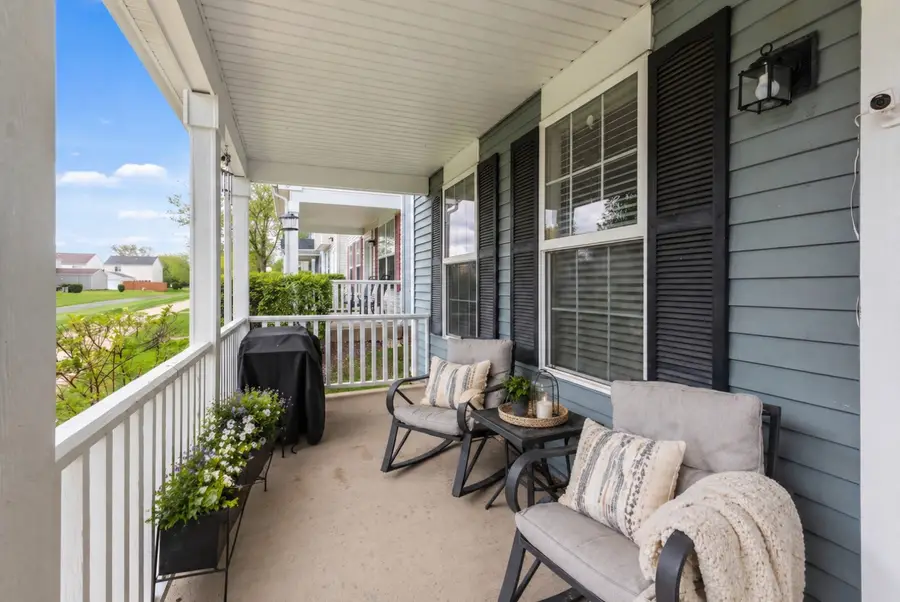939 Four Seasons Boulevard, Aurora, IL 60504 - #2