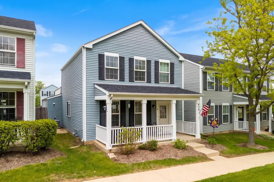 939 Four Seasons Boulevard, Aurora, IL 60504 - #3