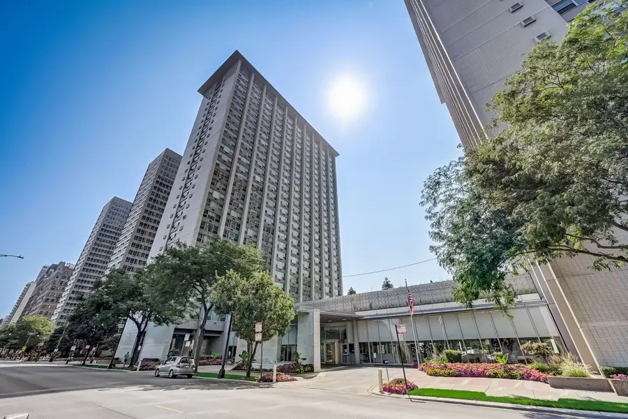 3600 N Lake Shore Drive #1205, Chicago, IL 60613 - #2