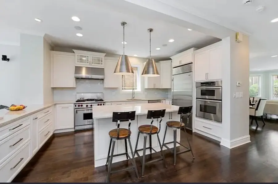 3833 N Claremont Avenue, Chicago, IL 60618 - #2