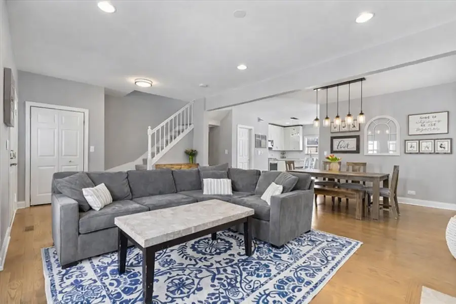 3834 N Milwaukee Court, Chicago, IL 60641 - #2