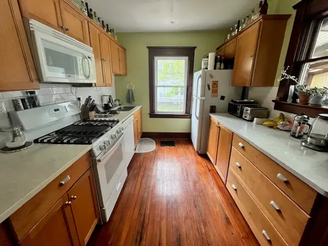 702 W High Street, Urbana, IL 61801 - #3