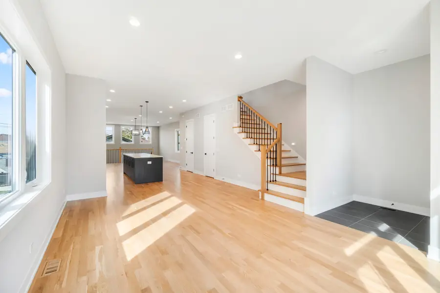 6016 S Mayfield Avenue, Chicago, IL 60638 - #2