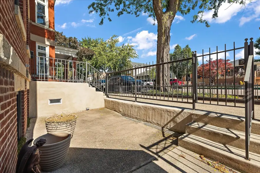 3640 S Lowe Avenue, Chicago, IL 60609 - #2