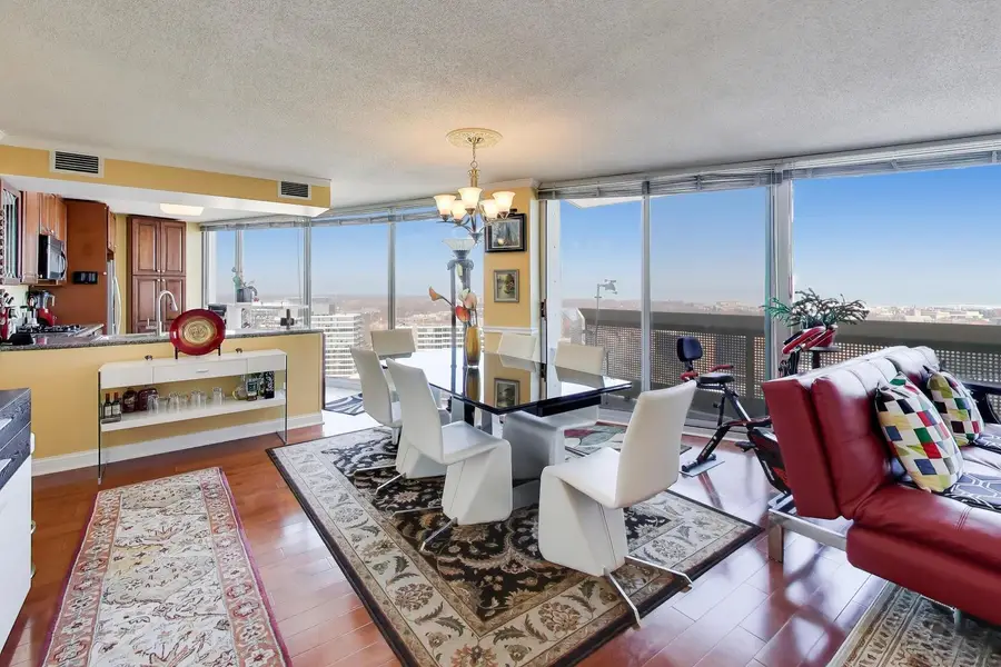 1720 Maple Avenue #2420, Evanston, IL 60201 - #2