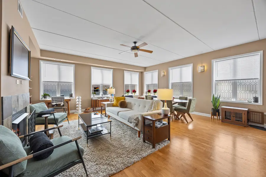 2622 W Diversey Avenue #201, Chicago, IL 60647 - #2