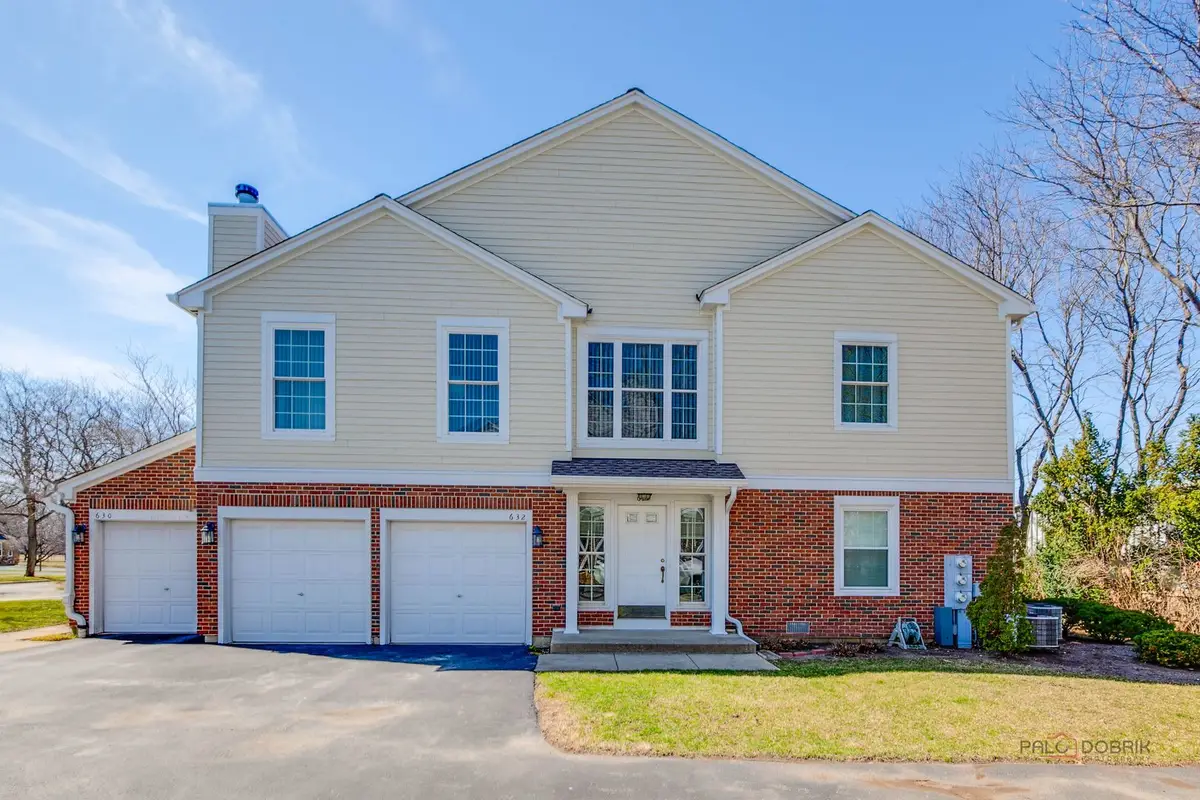 632 Grosse Pointe Circle, Vernon Hills, IL 60061 - #1