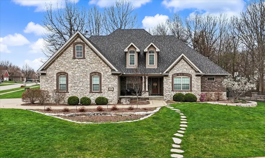 1505 Cottonwood Court, Mahomet, IL 61853 - #2