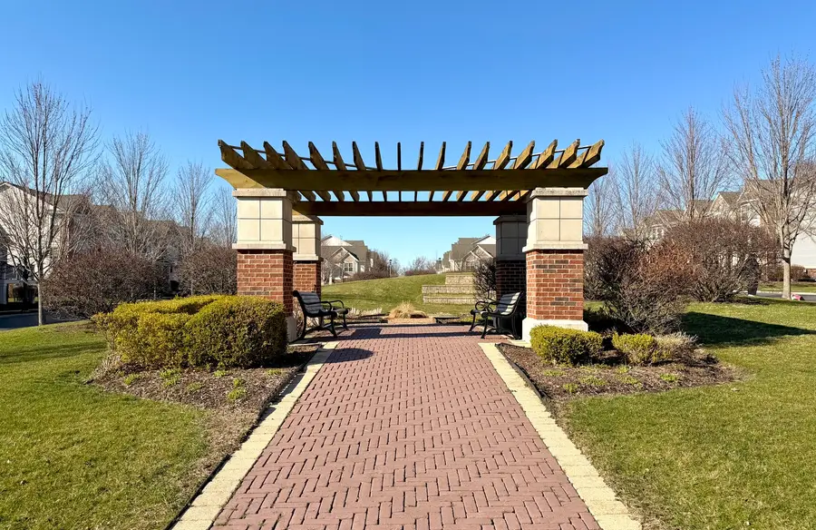 28W078 Shelburne Farms Drive, Winfield, IL 60190 - #2