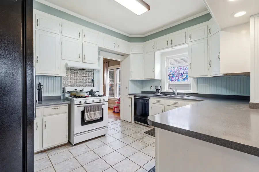 618 W Putnam Street, Princeton, IL 61356 - #3