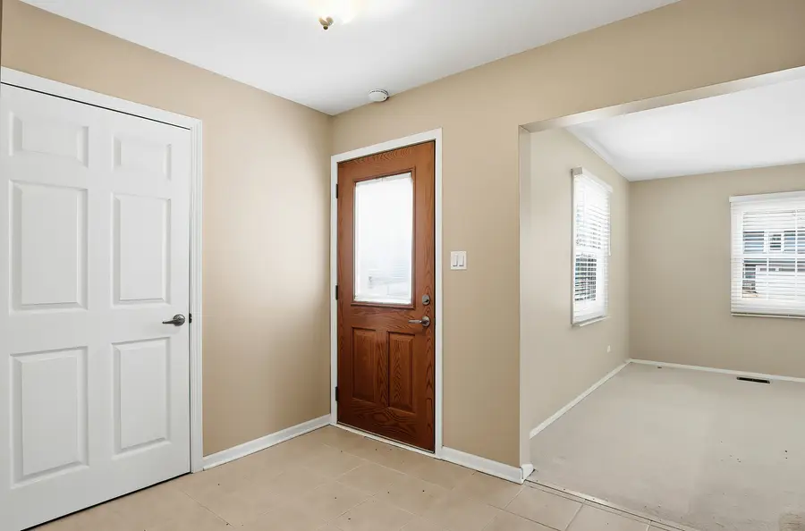 393 Indian Hill Drive, Buffalo Grove, IL 60089 - #2