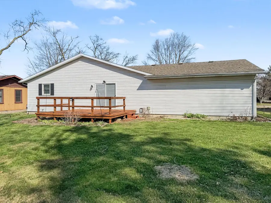 707 E Ash Street, Watseka, IL 60970 - #2
