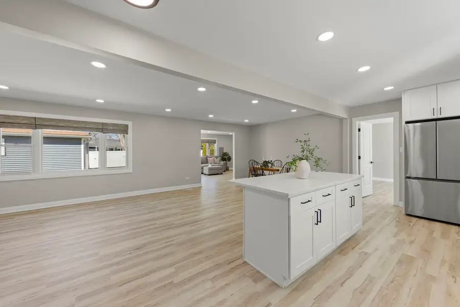 405 Turf Lane, Wheaton, IL 60187 - #2