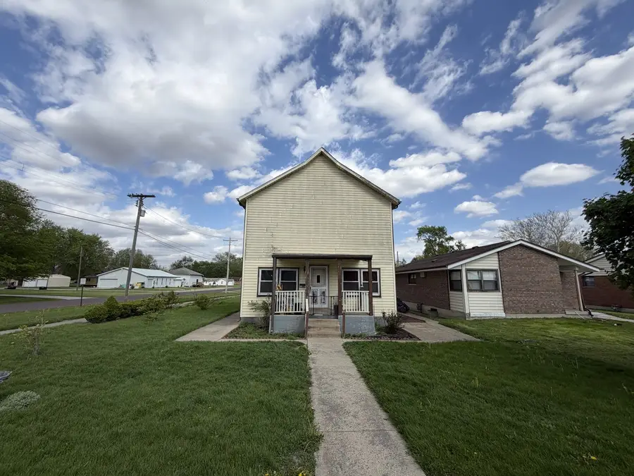 523 W 9th Street, Gibson City, IL 60936 - #2