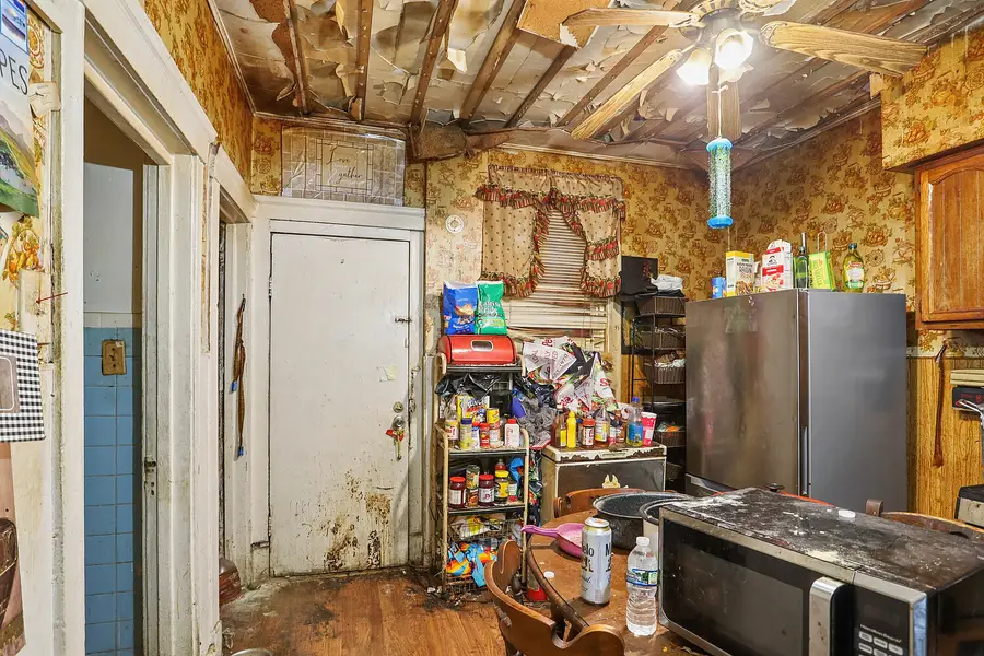 7127 S Artesian Avenue, Chicago, IL 60629 - #3