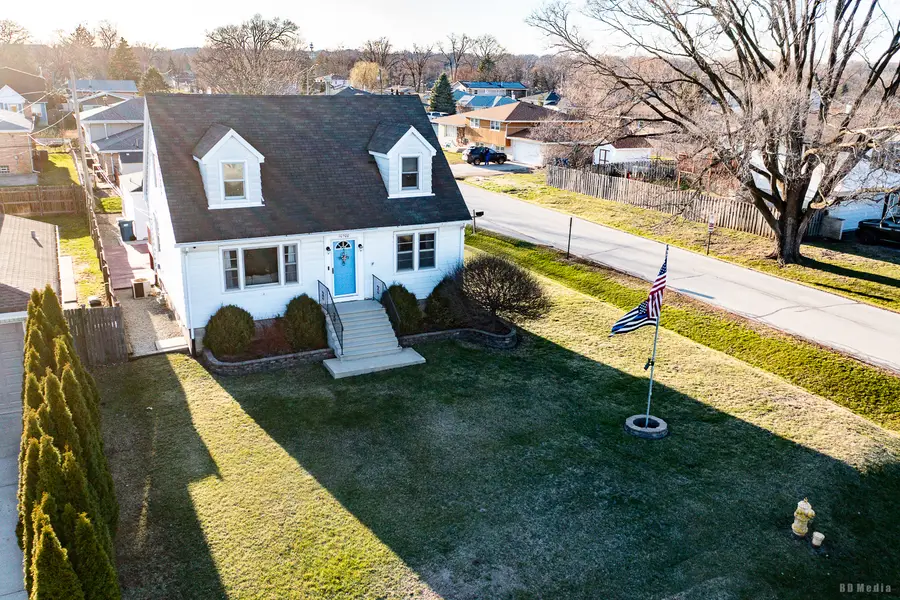 10500 S 80th Court, Palos Hills, IL 60465 - #3