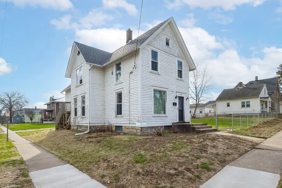 1935 N Sturdevant Street, Davenport, IA 52804 - #2