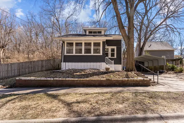 846 27th Street, Moline, IL 61265