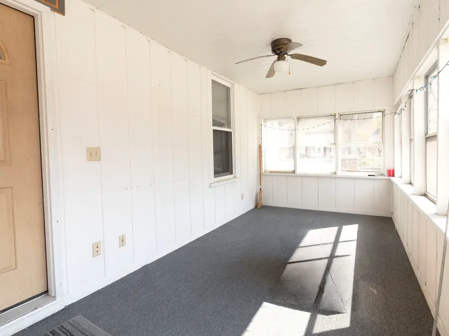 420 E Benton Street, Morris, IL 60450 - #3