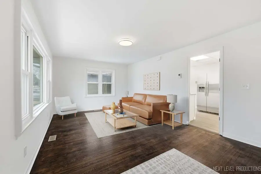 208 W State Street, North Aurora, IL 60542 - #2