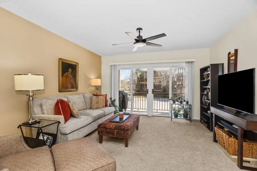 9200 E Prairie Road #209, Evanston, IL 60203 - #2