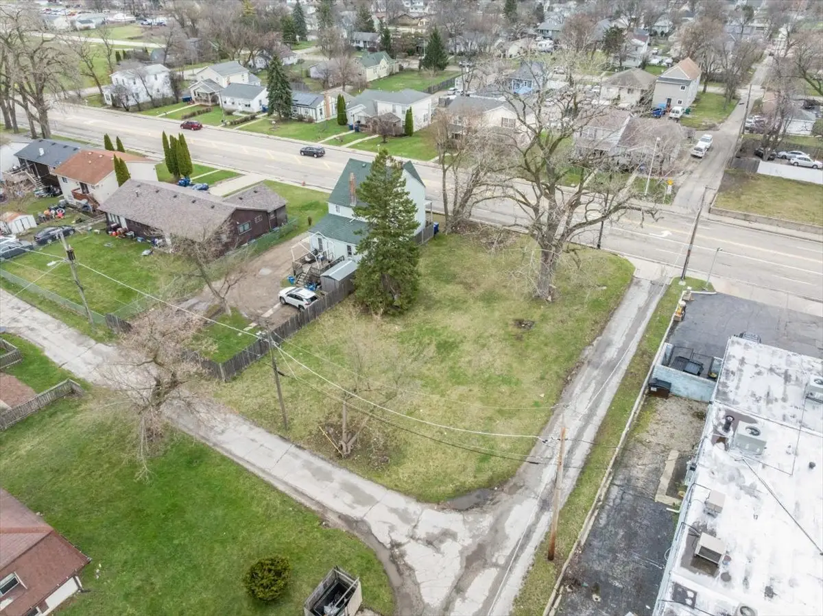 2130 Lewis Avenue, North Chicago, IL 60064 - #1