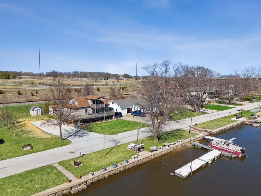 1811 Canal Shore Drive, Le Claire, IA 52753 - #3