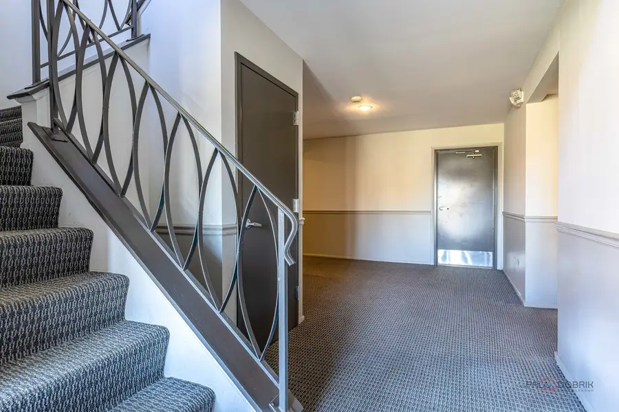 2407 E Brandenberry Court #2K, Arlington Heights, IL 60004 - #3