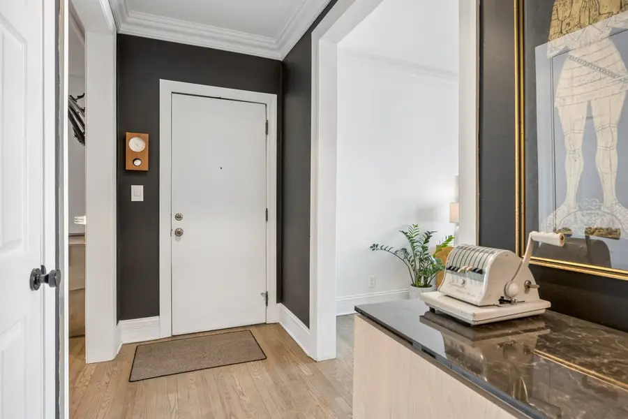 1627 W Lawrence Avenue #1, Chicago, IL 60640 - #2