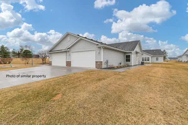 156 Skaloud Court, East Moline, IL 61244