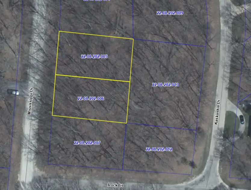 702 Mississippi Drive, Dixon, IL 61021 - #1