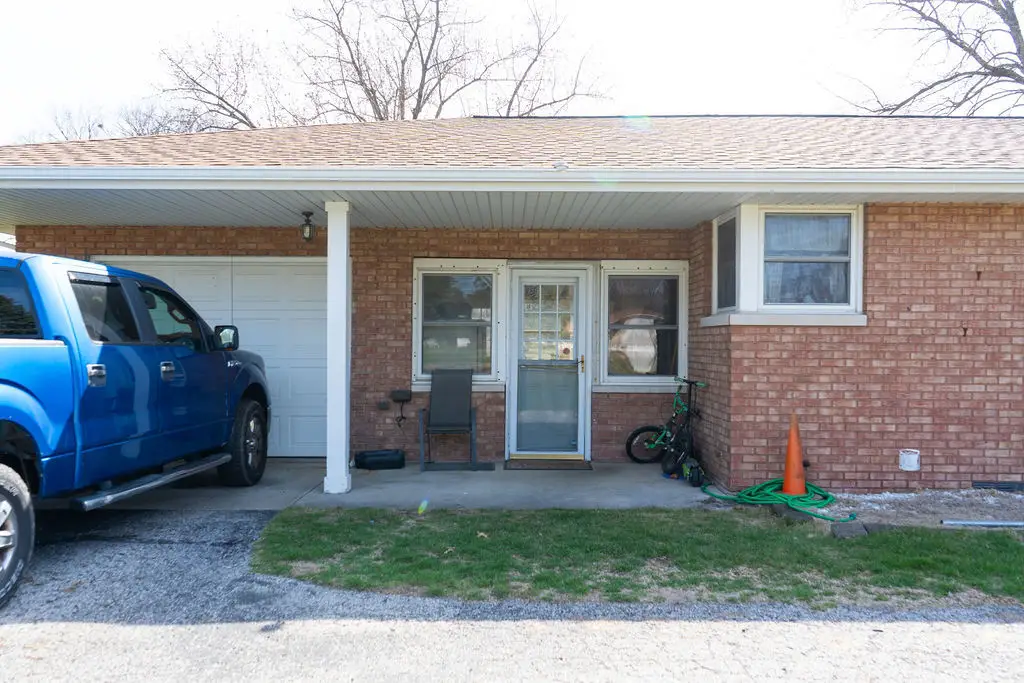 7426 Lancaster Road, Peoria, IL 61607 - #1