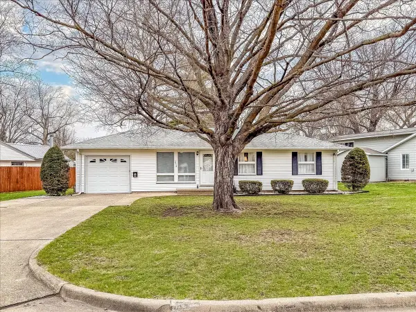 1612 Cornell Drive, Champaign, IL 61821