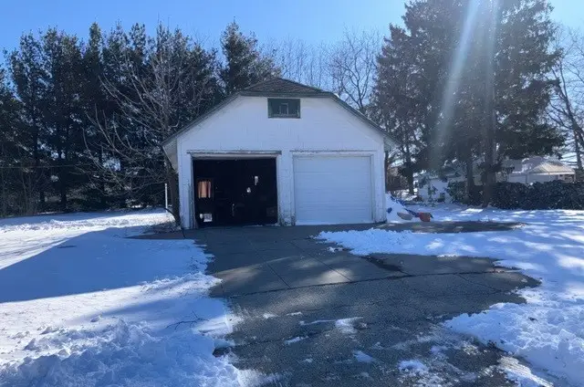 403 E Webb Street, Davis, IL 61019 - #3