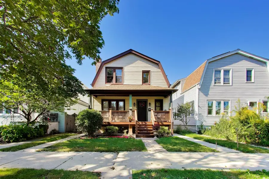5426 N Lovejoy Avenue, Chicago, IL 60630 - #3