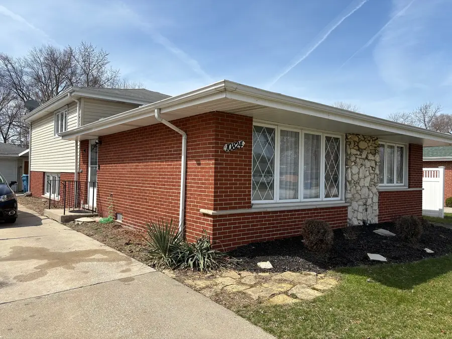 10824 Laramie Avenue, Oak Lawn, IL 60453 - #2