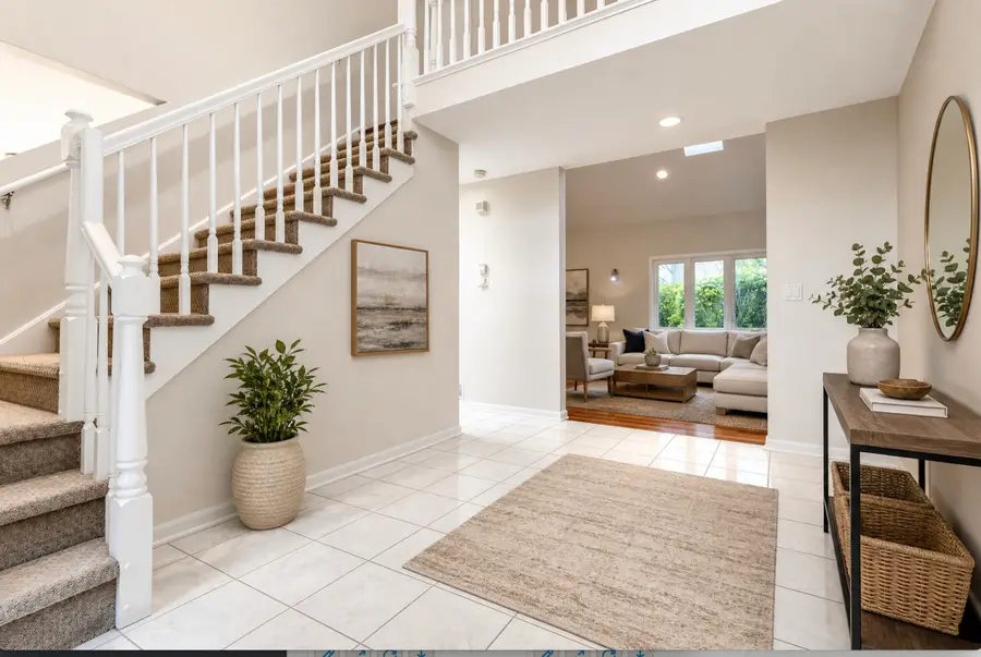 805 Summer Court, Buffalo Grove, IL 60089 - #3