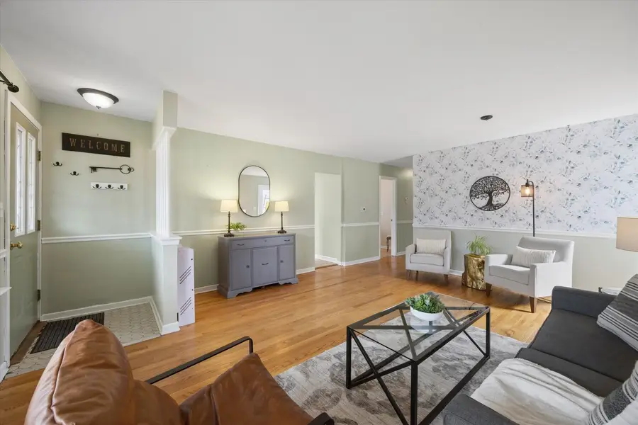 5325 S Catherine Avenue, Countryside, IL 60525 - #3