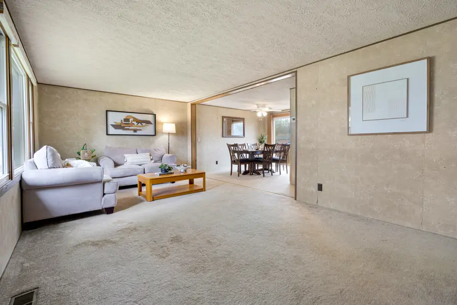 4300 Parkway Avenue, McHenry, IL 60050 - #3