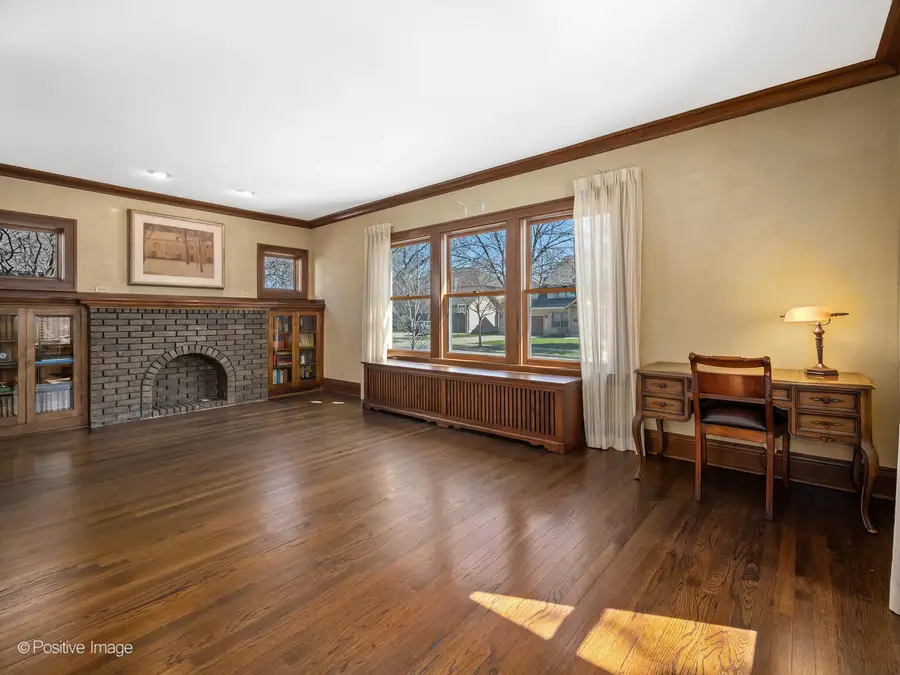 652 S Fairview Avenue, Elmhurst, IL 60126 - #2