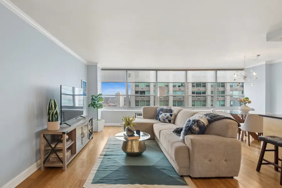 3550 N Lake Shore Drive #2424, Chicago, IL 60657 - #3