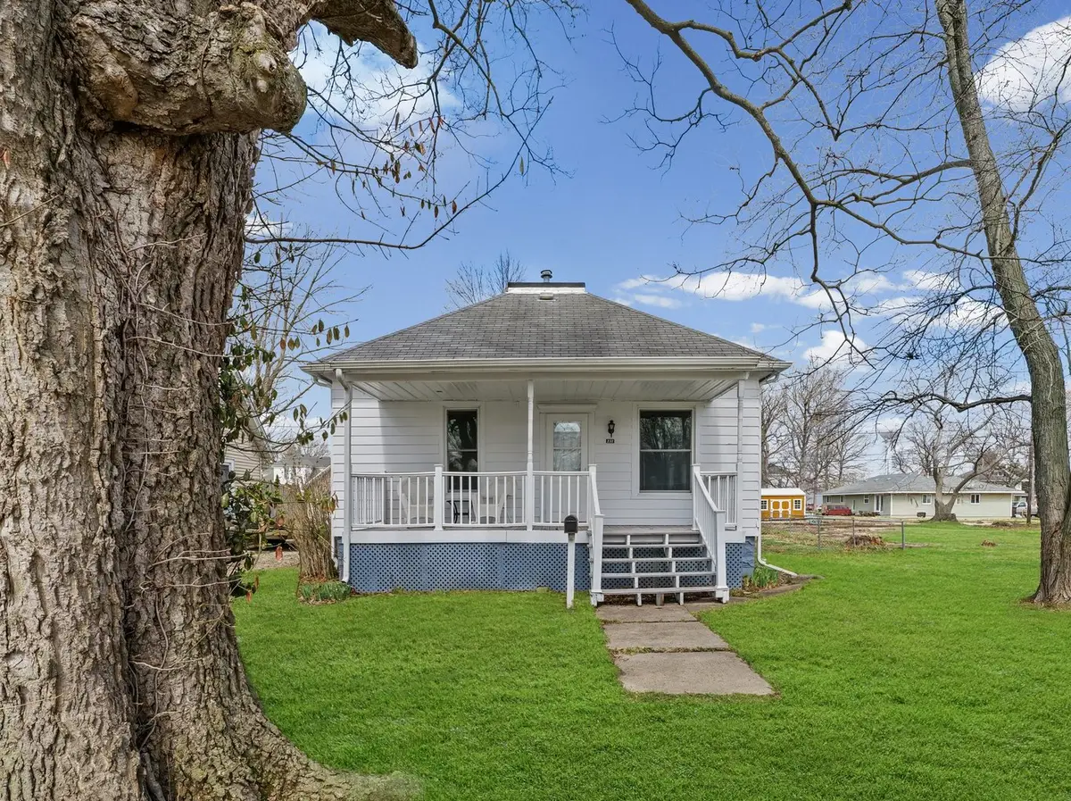 232 W William Street, Bement, IL 61813 - #1