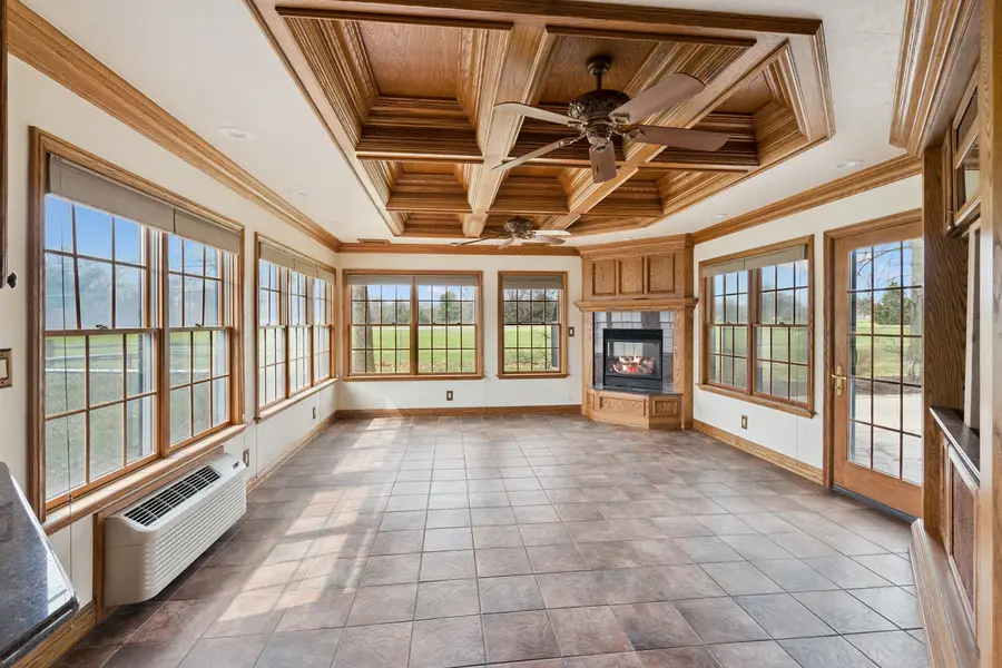 3720 44th Street, Rock Island, IL 61201 - #2