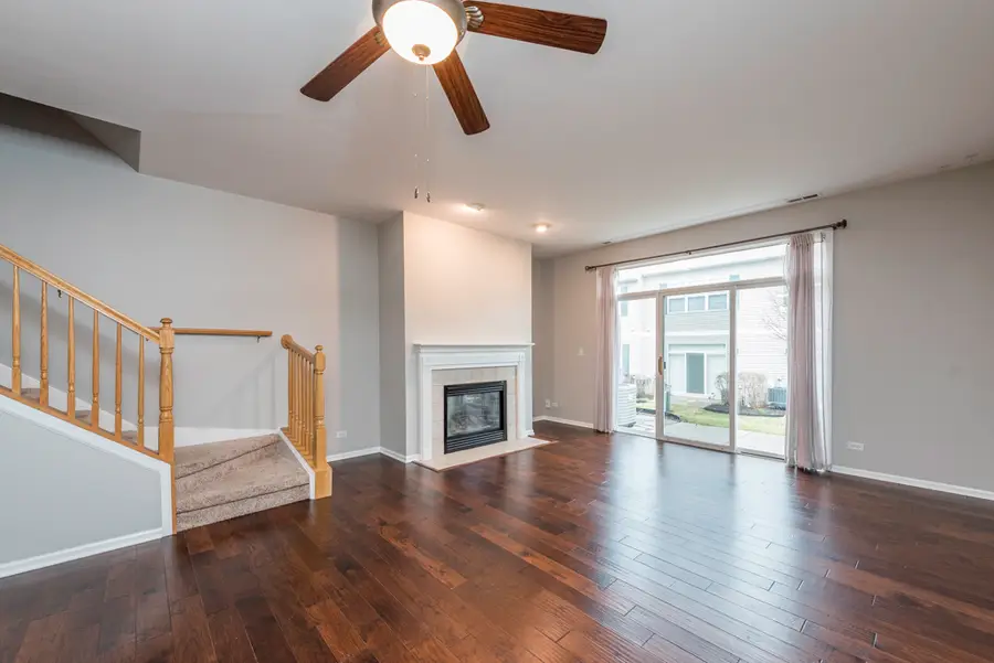 2879 Falling Waters Drive #2879, Lindenhurst, IL 60046 - #3